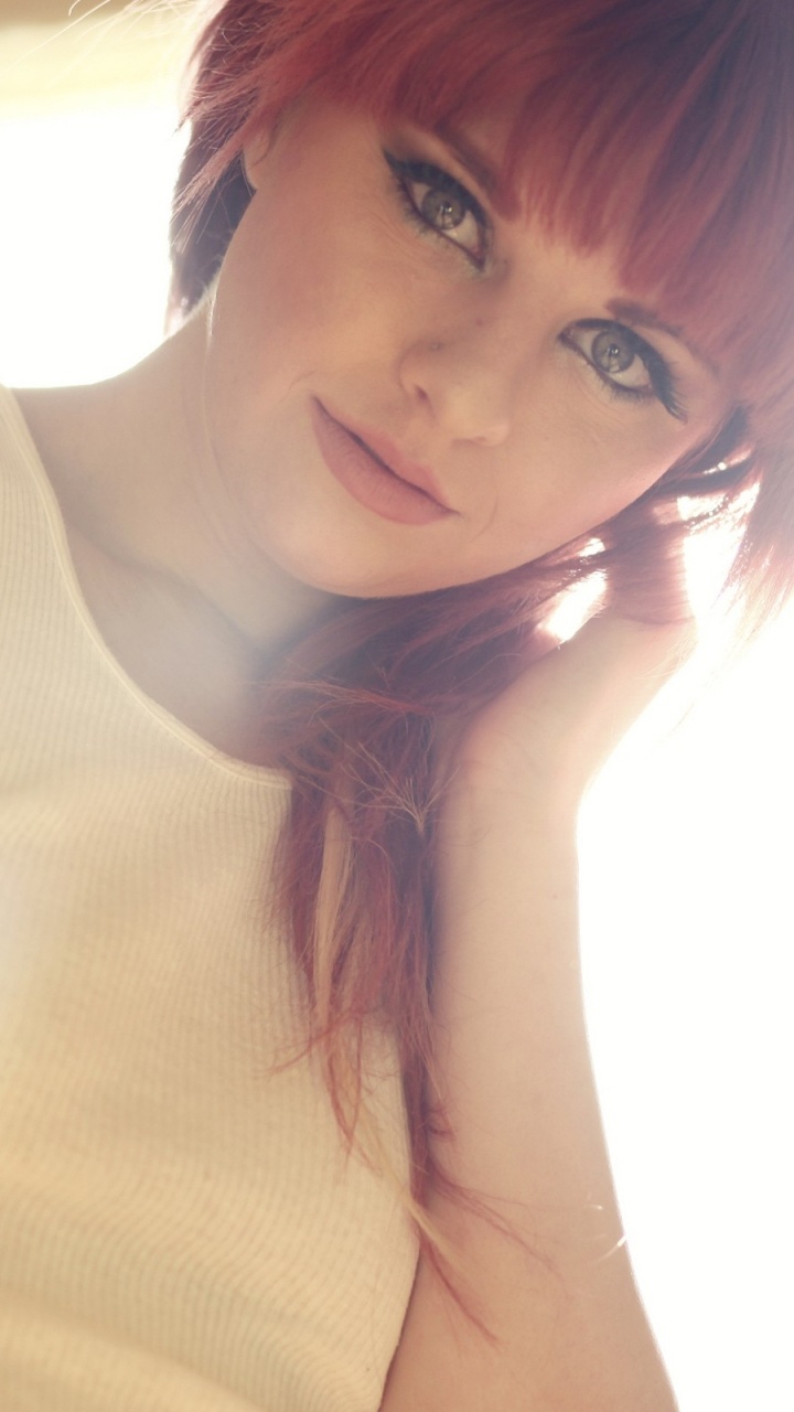 Long Hair, Brown Hair, Beauty, Hair Coloring, Girl. Wallpaper in 720x1280 Resolution