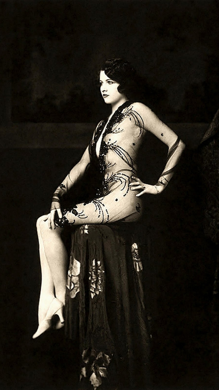 Les Folies de Ziegfeld, Fille Ziegfeld, Des Années 1920, Art, Corps Humain. Wallpaper in 750x1334 Resolution