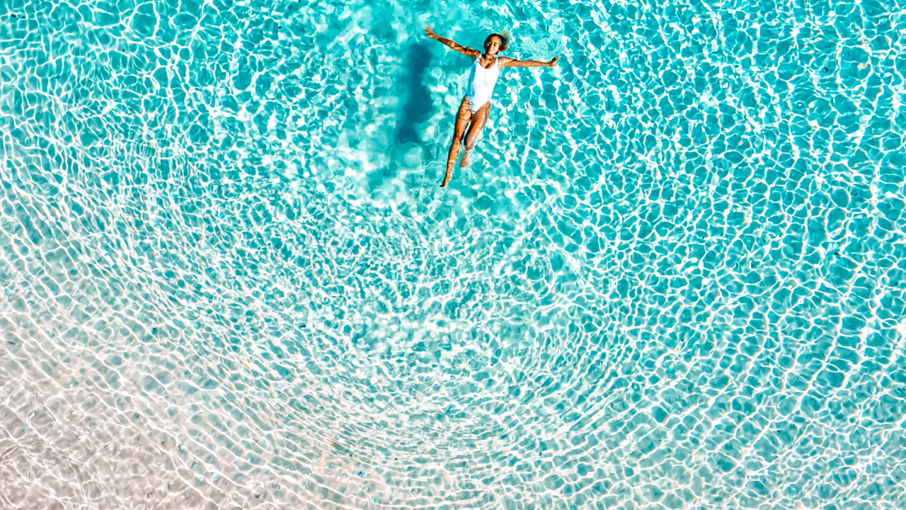 Wasser, Manjarite-Strand, Komodo, Wasserressourcen, Azure. Wallpaper in 1280x720 Resolution