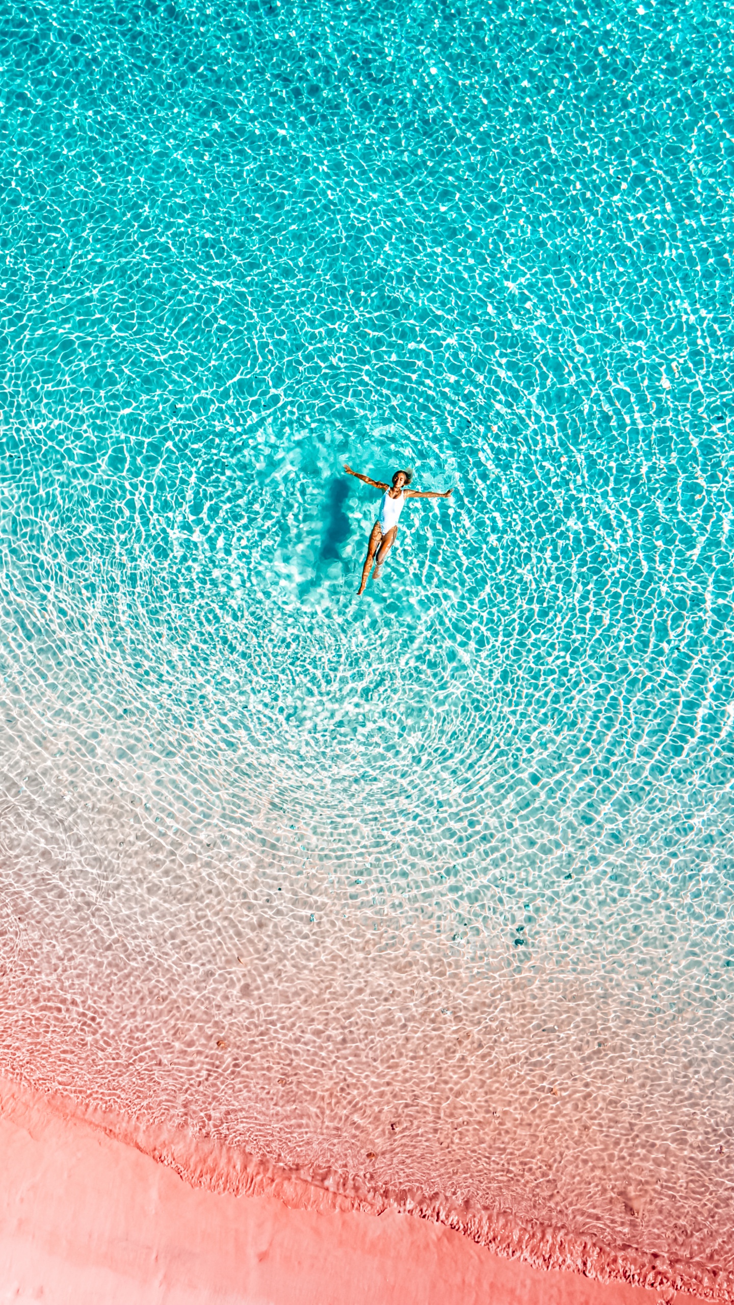 Wasser, Manjarite-Strand, Komodo, Wasserressourcen, Azure. Wallpaper in 1440x2560 Resolution