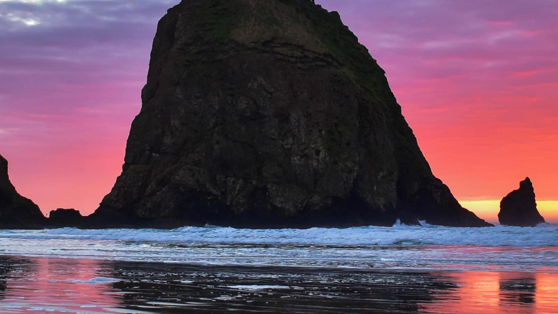 Haystack Rock, Oregon Coast, Pfeiffer Beach, Beach, Sunset Beach. Wallpaper in 1920x1080 Resolution