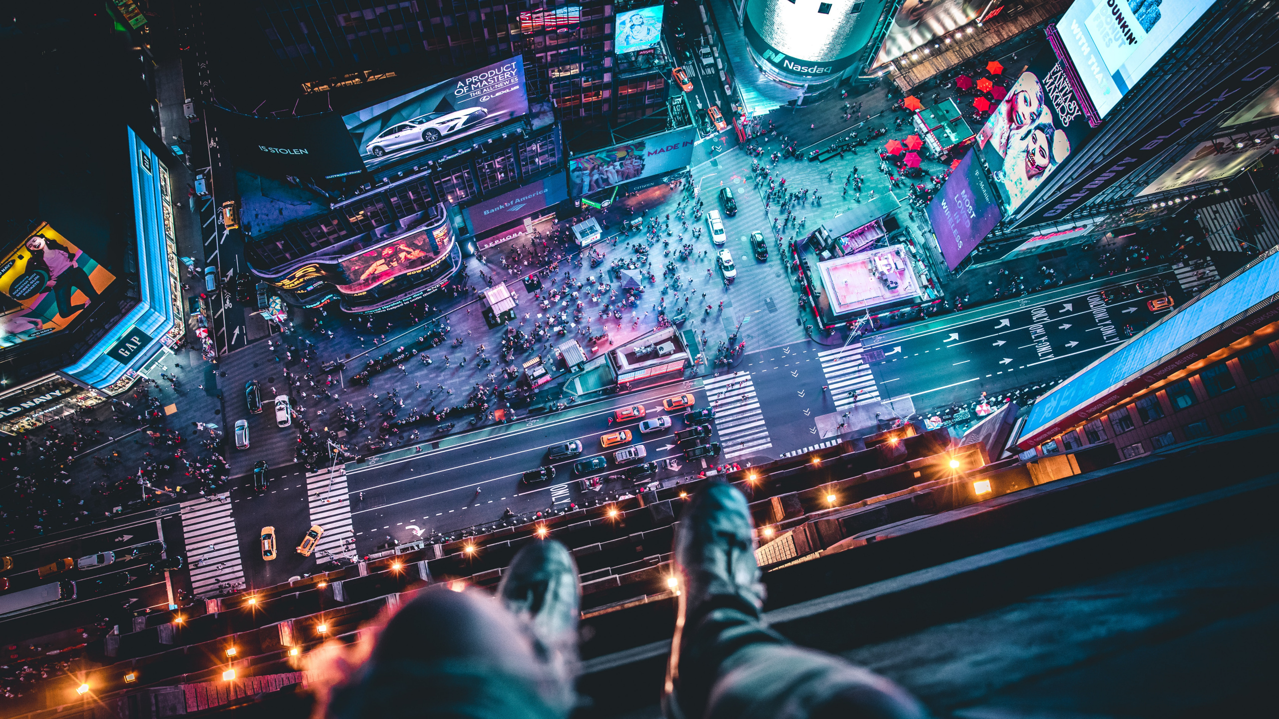 Ciel de Shibuya, Bâtiment, Nuit, Architecture, Purple. Wallpaper in 2560x1440 Resolution