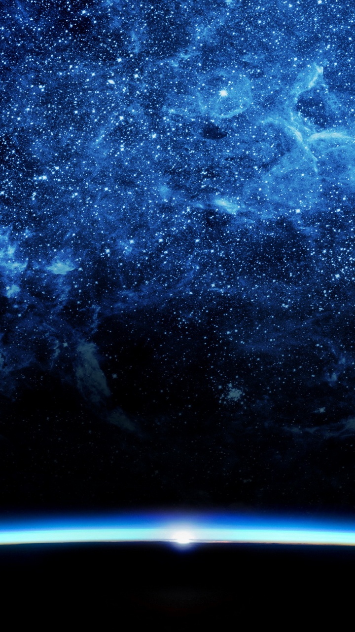 White Coated Wire on Blue Textile. Wallpaper in 720x1280 Resolution