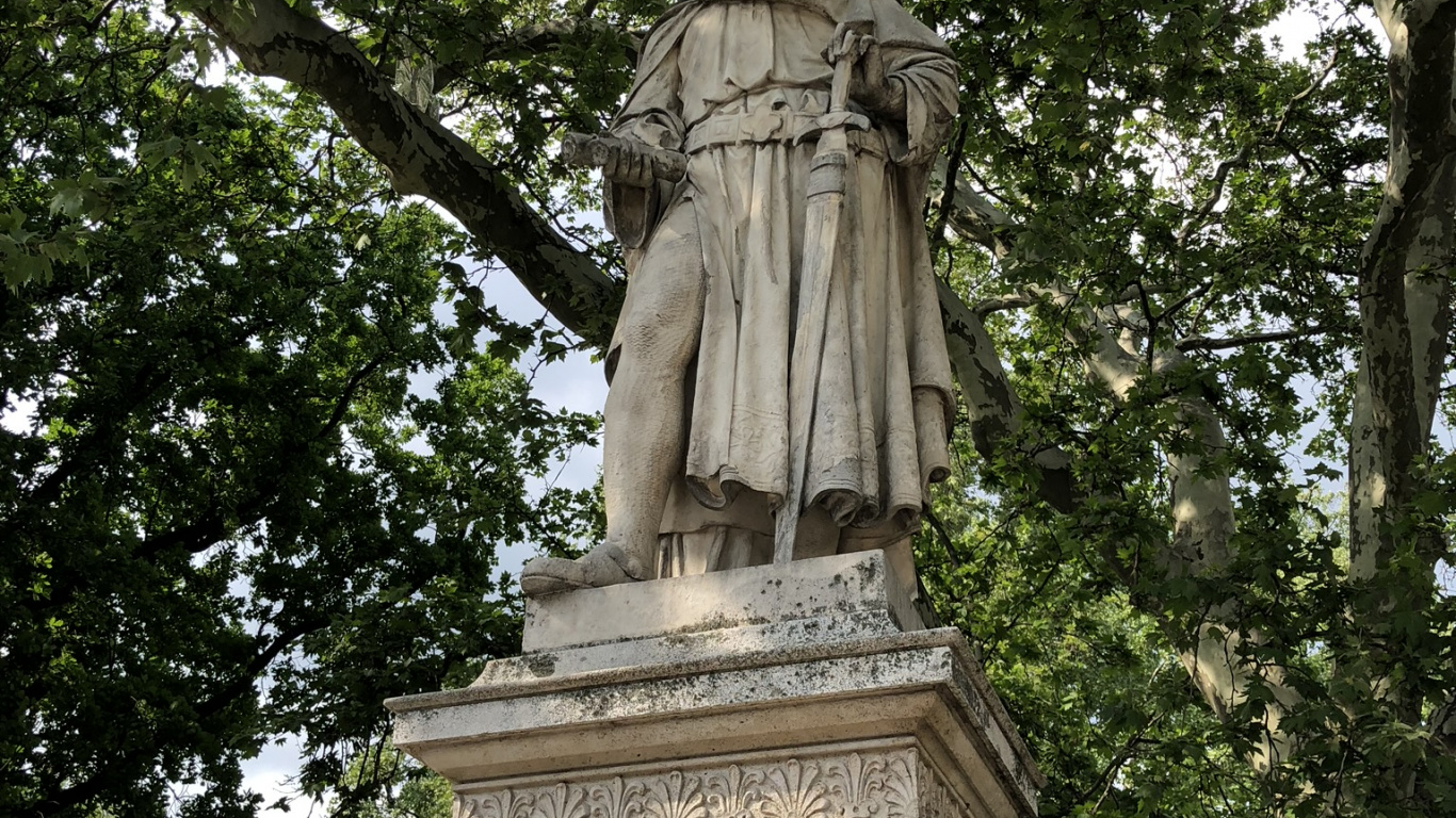 Statue, Monument of Nicholas Count of Salm, Stone Carving, Sculpture, Landmark. Wallpaper in 1366x768 Resolution