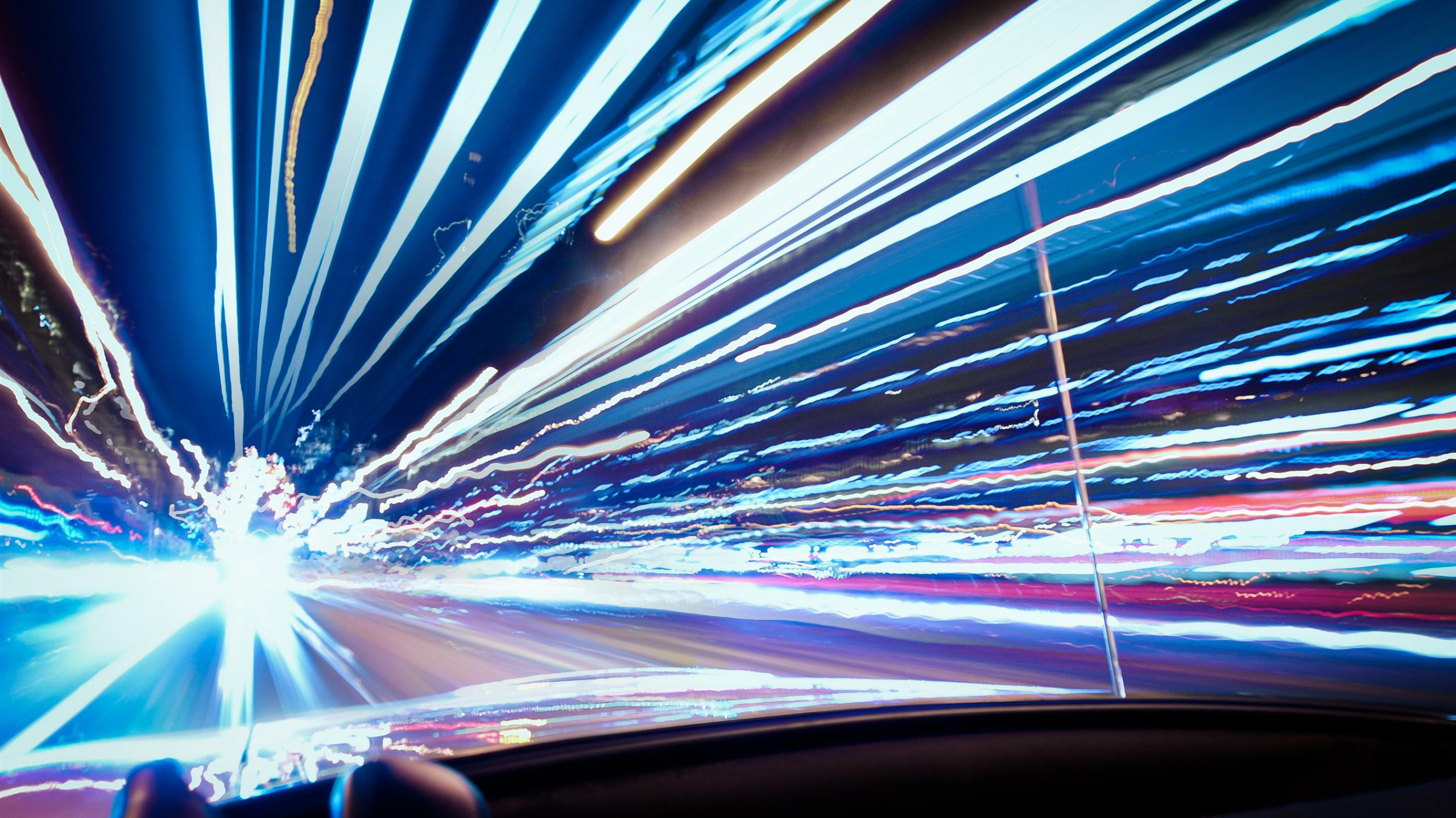 Blau, Licht, Technologie, Infrastruktur, Electric Blue. Wallpaper in 2560x1440 Resolution