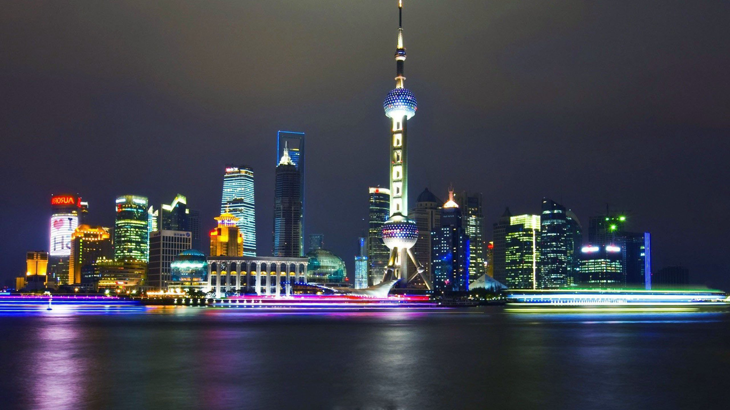 Skyline Der Stadt Bei Nacht Night. Wallpaper in 2560x1440 Resolution