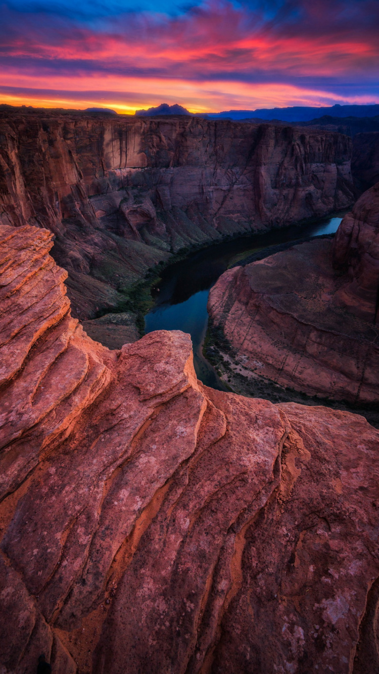 Shurchi, Badlands, Montaña, Paisaje Natural, Las Formaciones Montañosas. Wallpaper in 750x1334 Resolution