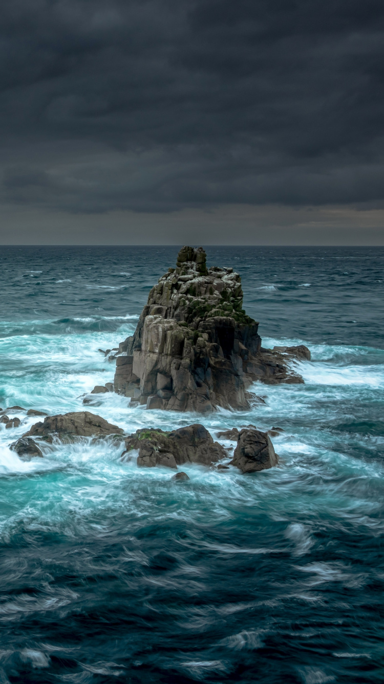 Storm, Body of Water, Fluid, Water, Ocean. Wallpaper in 750x1334 Resolution