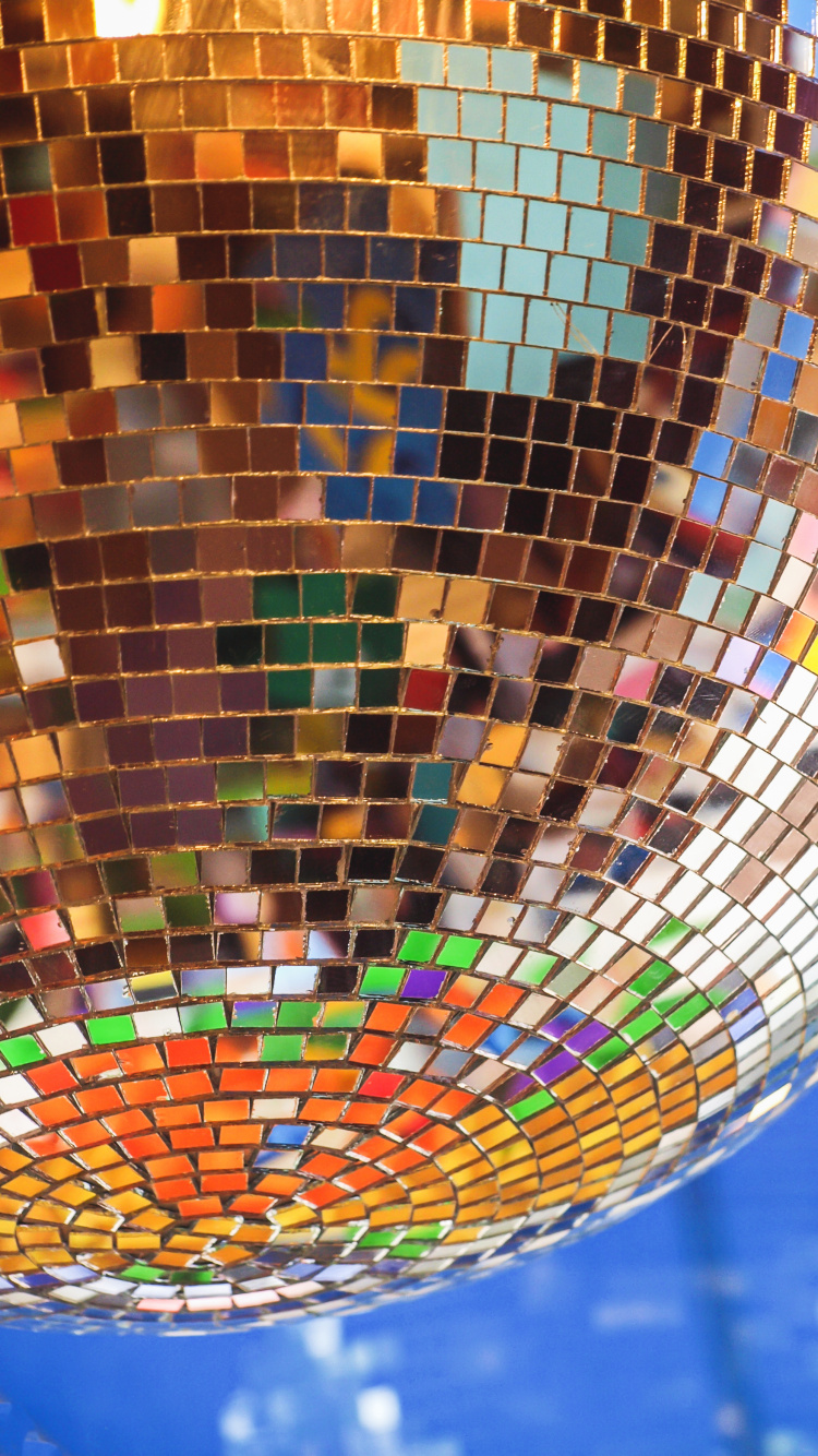 Bola de Cristal Marrón y Verde. Wallpaper in 750x1334 Resolution