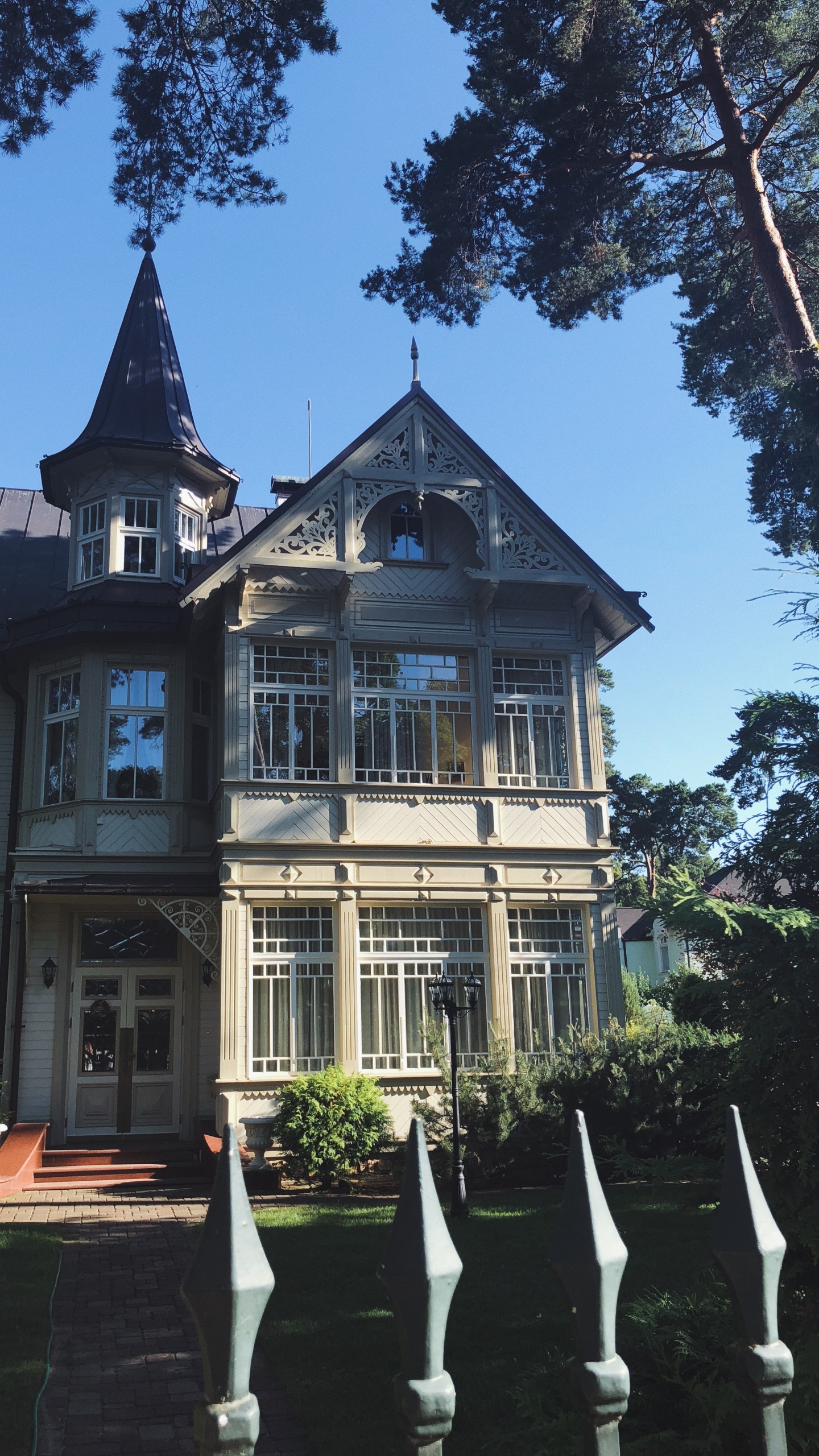 Fenêtre, Immobilier, Propriété, Maison, Bâtiment. Wallpaper in 1440x2560 Resolution