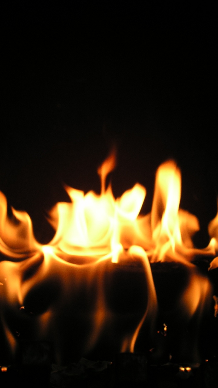 Fire in The Middle of Fire. Wallpaper in 720x1280 Resolution