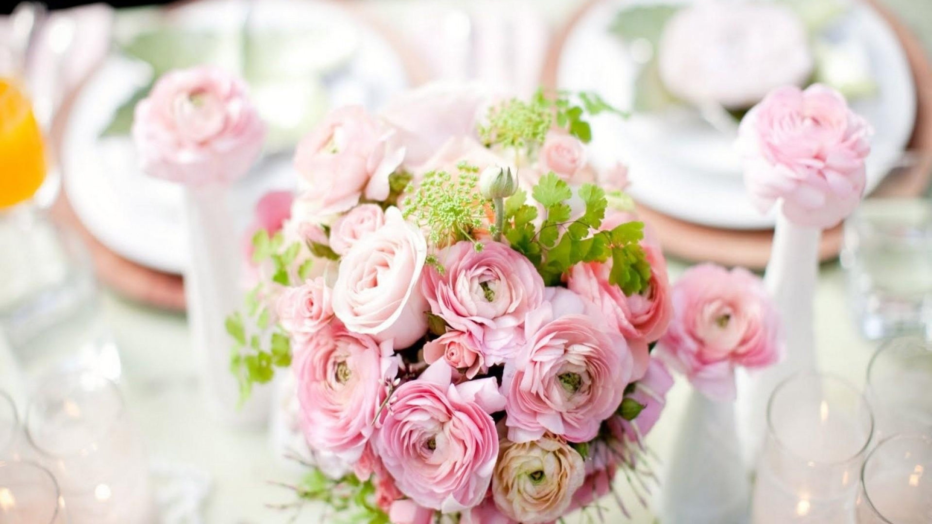 Rosa Und Weißer Rosenstrauß. Wallpaper in 1920x1080 Resolution