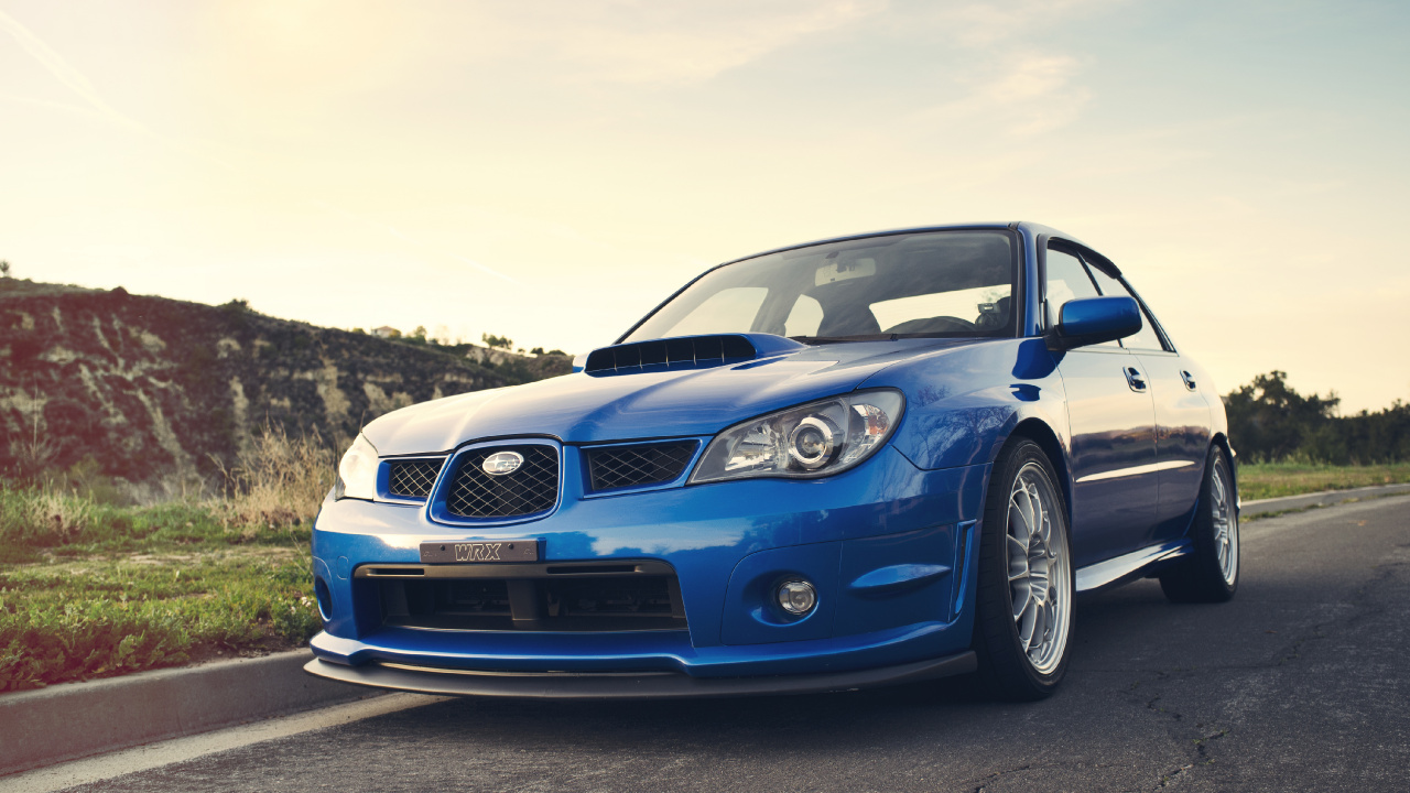 Blue Bmw m 3 on Road During Daytime. Wallpaper in 1280x720 Resolution