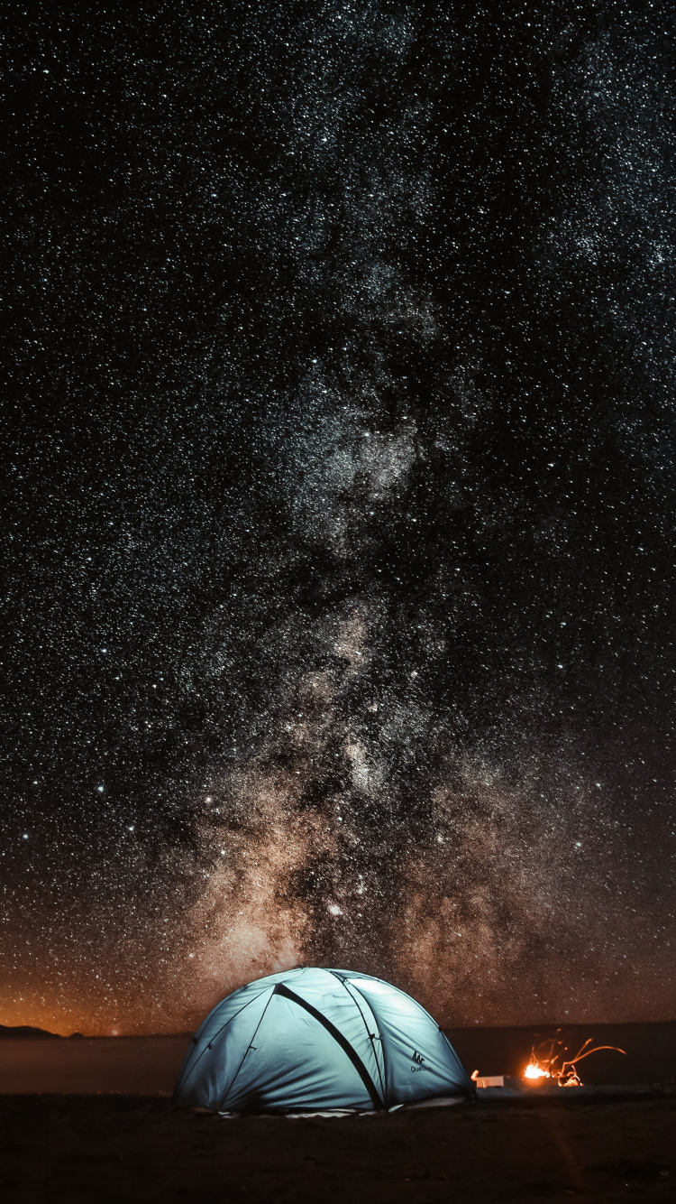 White Dome Tent Under Starry Night. Wallpaper in 750x1334 Resolution