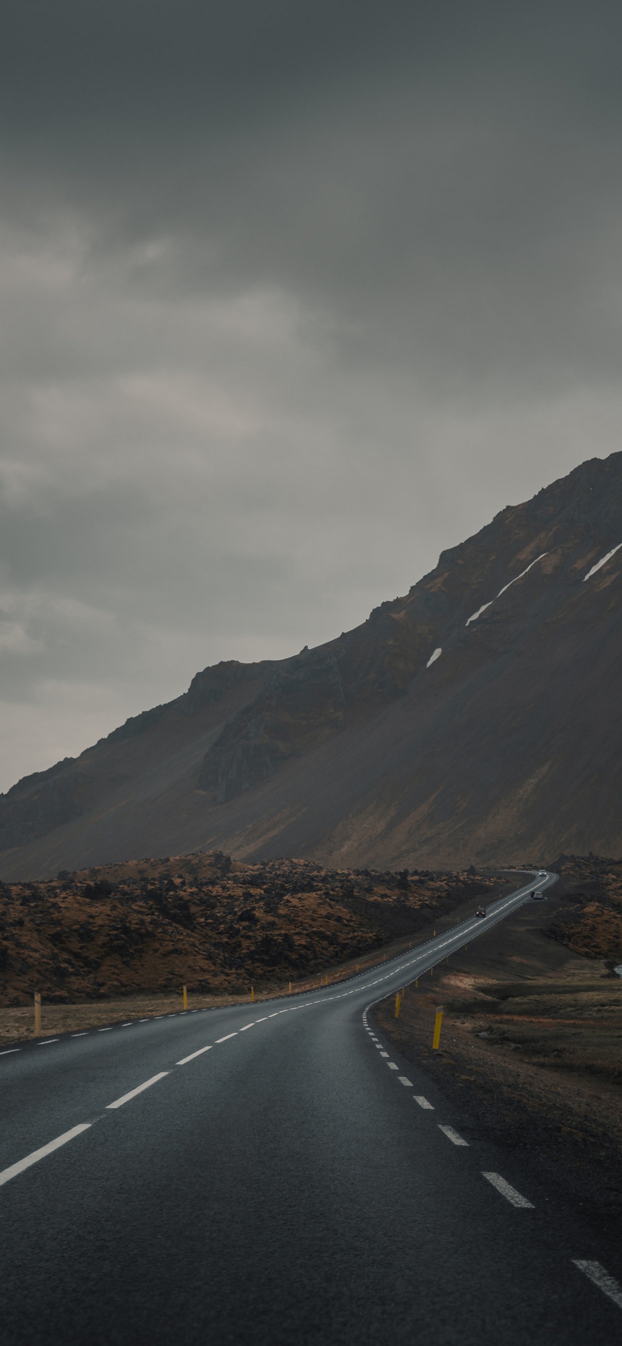 Carretera, Highland, Las Formaciones Montañosas, Montaña, Desierto. Wallpaper in 1242x2688 Resolution