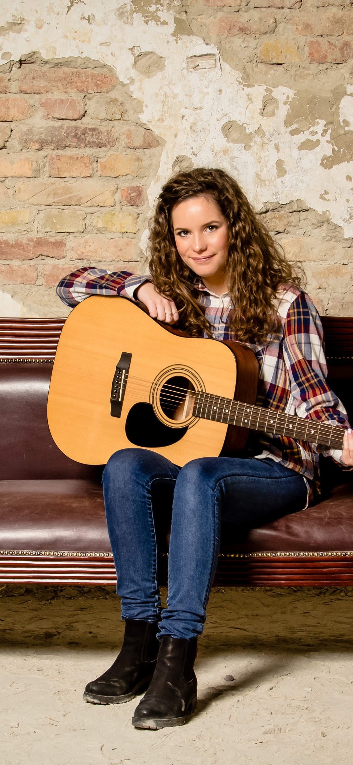 Sesión, Guitarra, Guitarra Acústica, la Música Acústica, Instrumento de Cuerda. Wallpaper in 1125x2436 Resolution