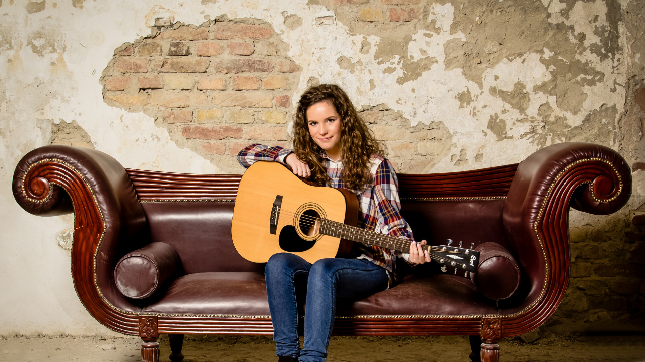 Sitzecke, Akustikgitarre, Akustische Musik, Musiker, Musik. Wallpaper in 1280x720 Resolution