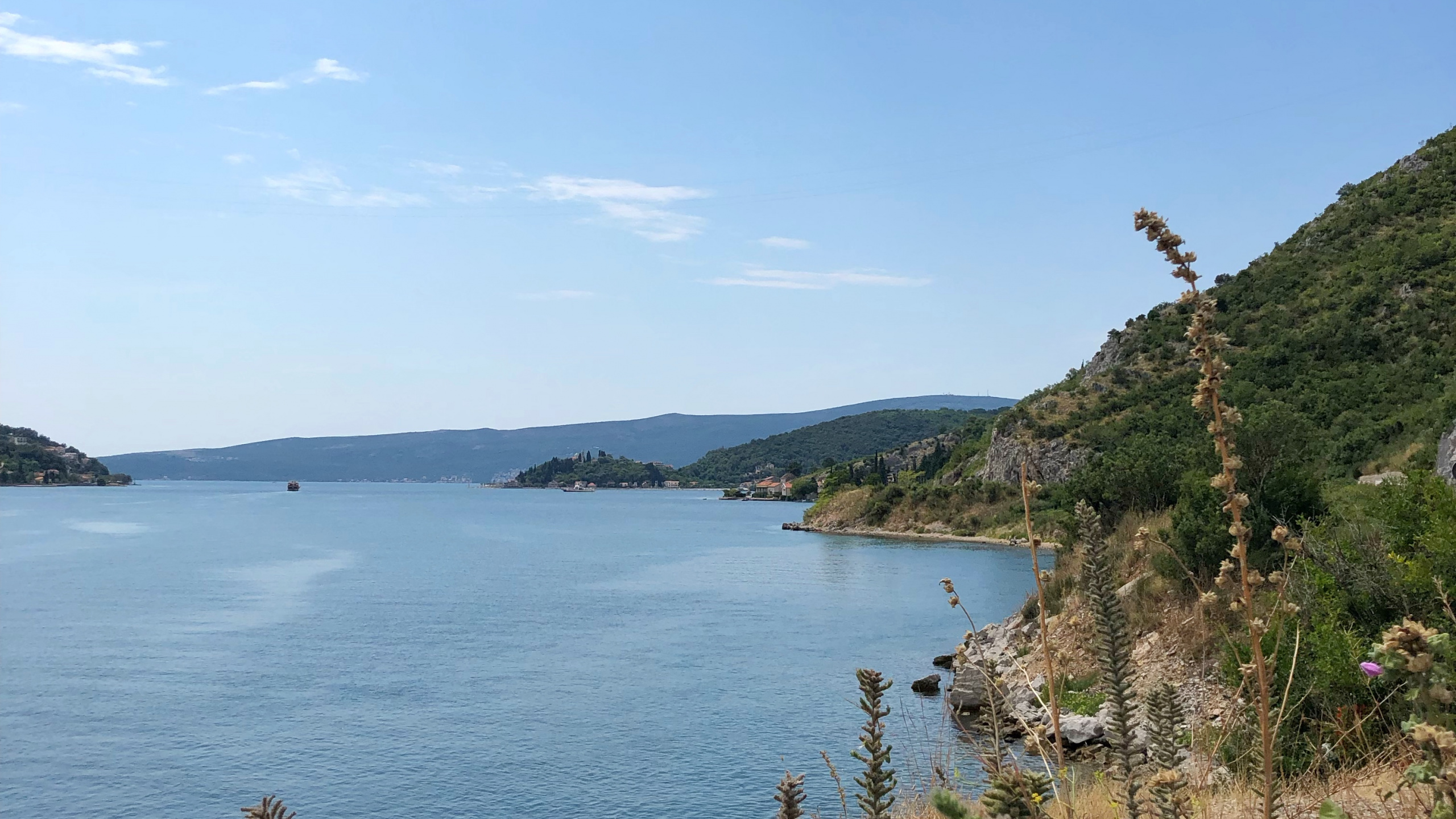 海岸, 银行, 储存器 壁纸 2560x1440 允许