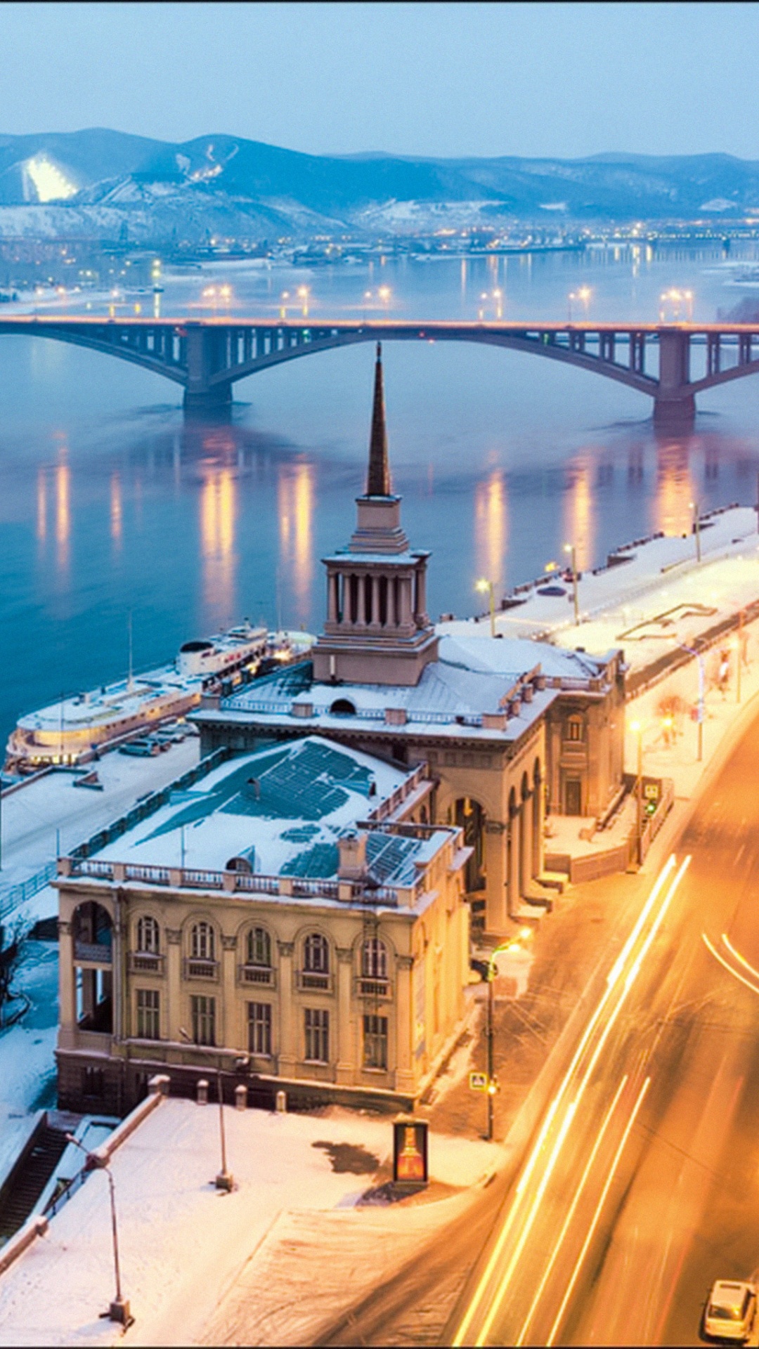 Vue Aérienne Des Bâtiments de la Ville Près du Plan D'eau Pendant la Journée. Wallpaper in 1080x1920 Resolution