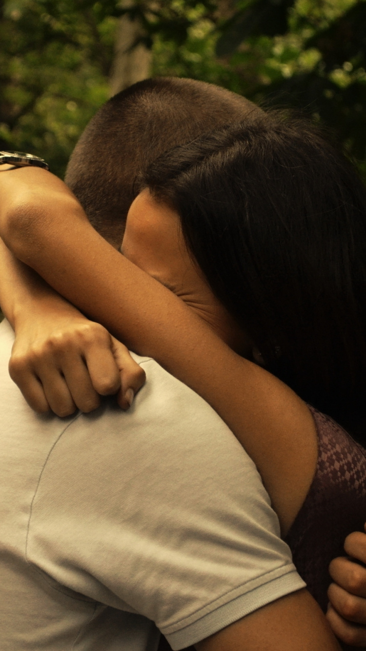 Abrazo, Pareja, Hombro, Amor, Sesión. Wallpaper in 750x1334 Resolution