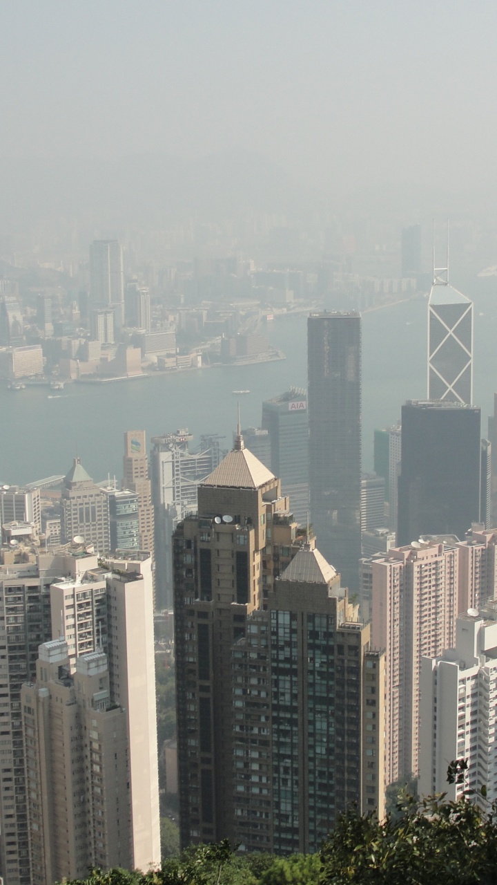 Edificios de Gran Altura Durante el Día.. Wallpaper in 720x1280 Resolution