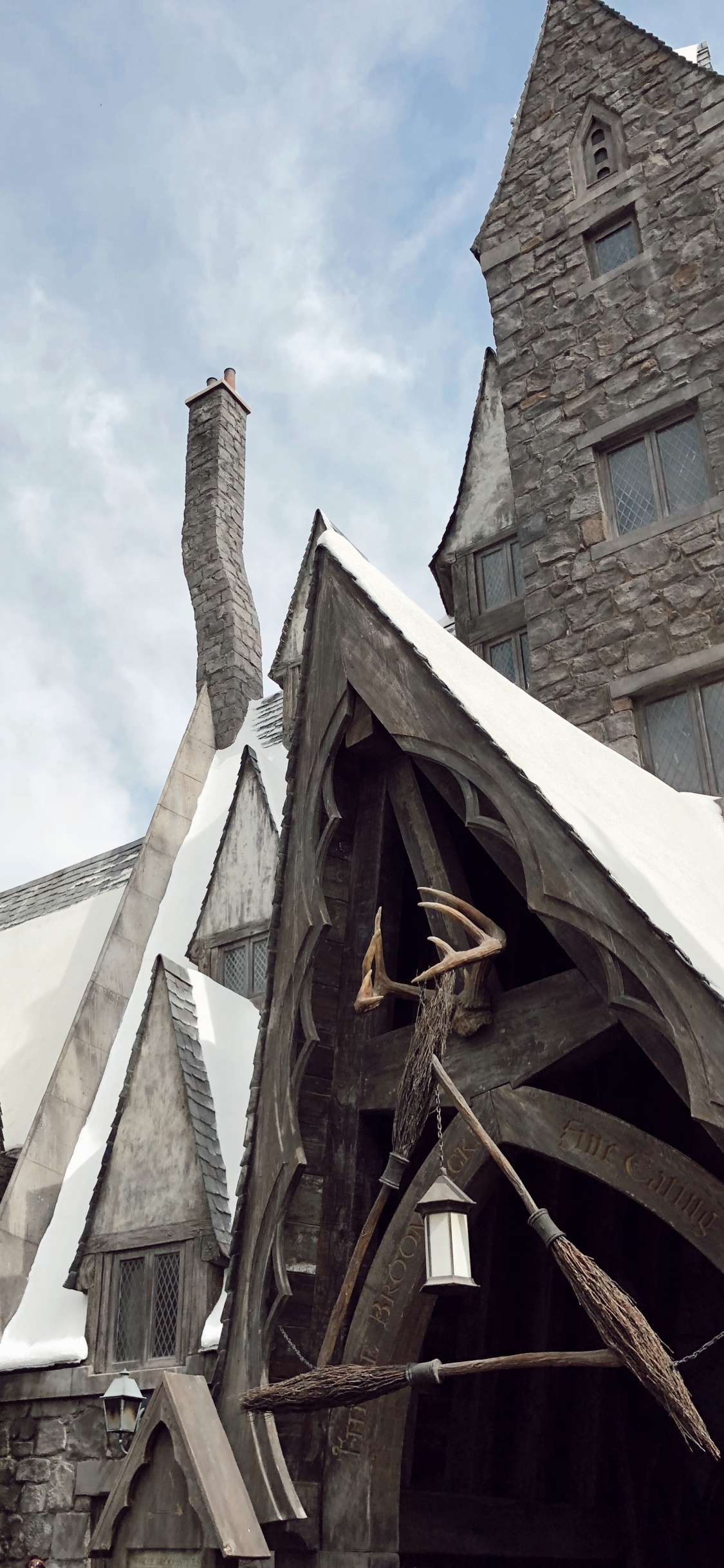 Callejón Diagón, Spire, Edad Media, la Arquitectura Medieval, Faade. Wallpaper in 1125x2436 Resolution