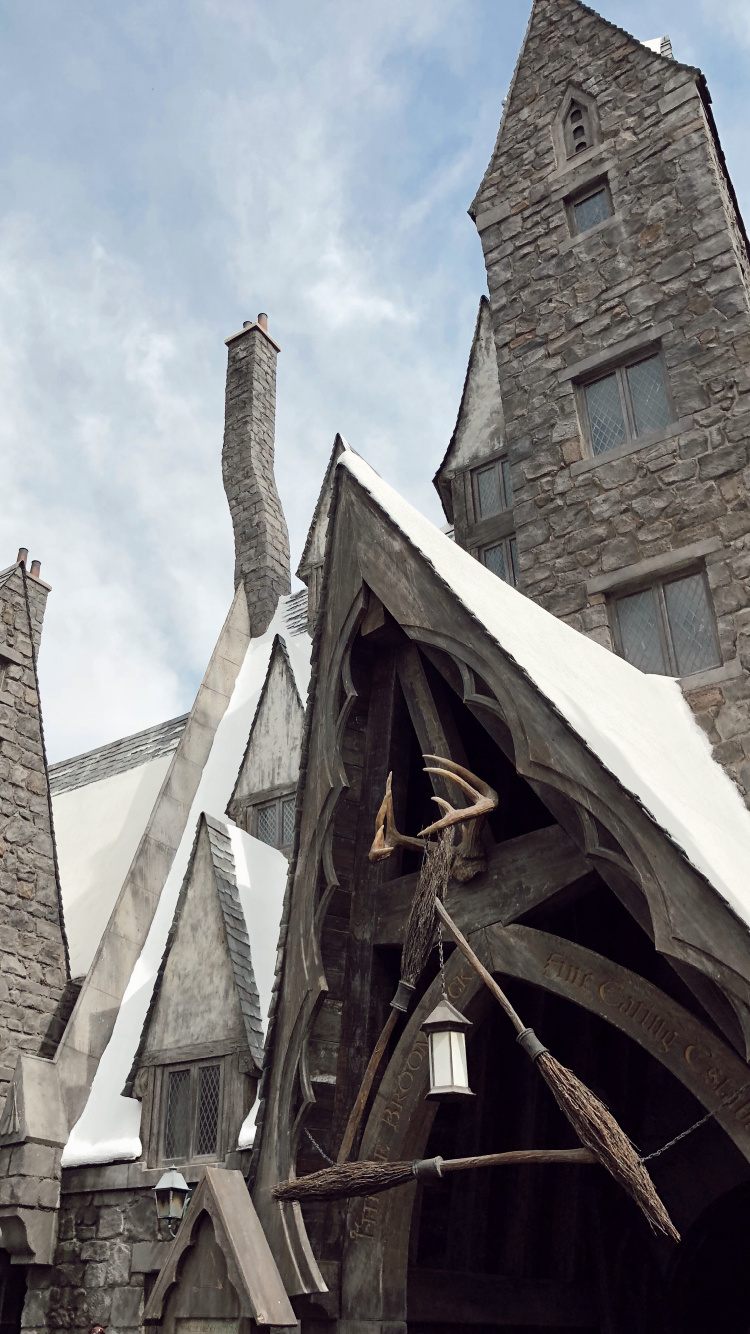 Chemin de Traverse, Spire, Moyen-âge, L'architecture Médiévale, Propriété. Wallpaper in 750x1334 Resolution