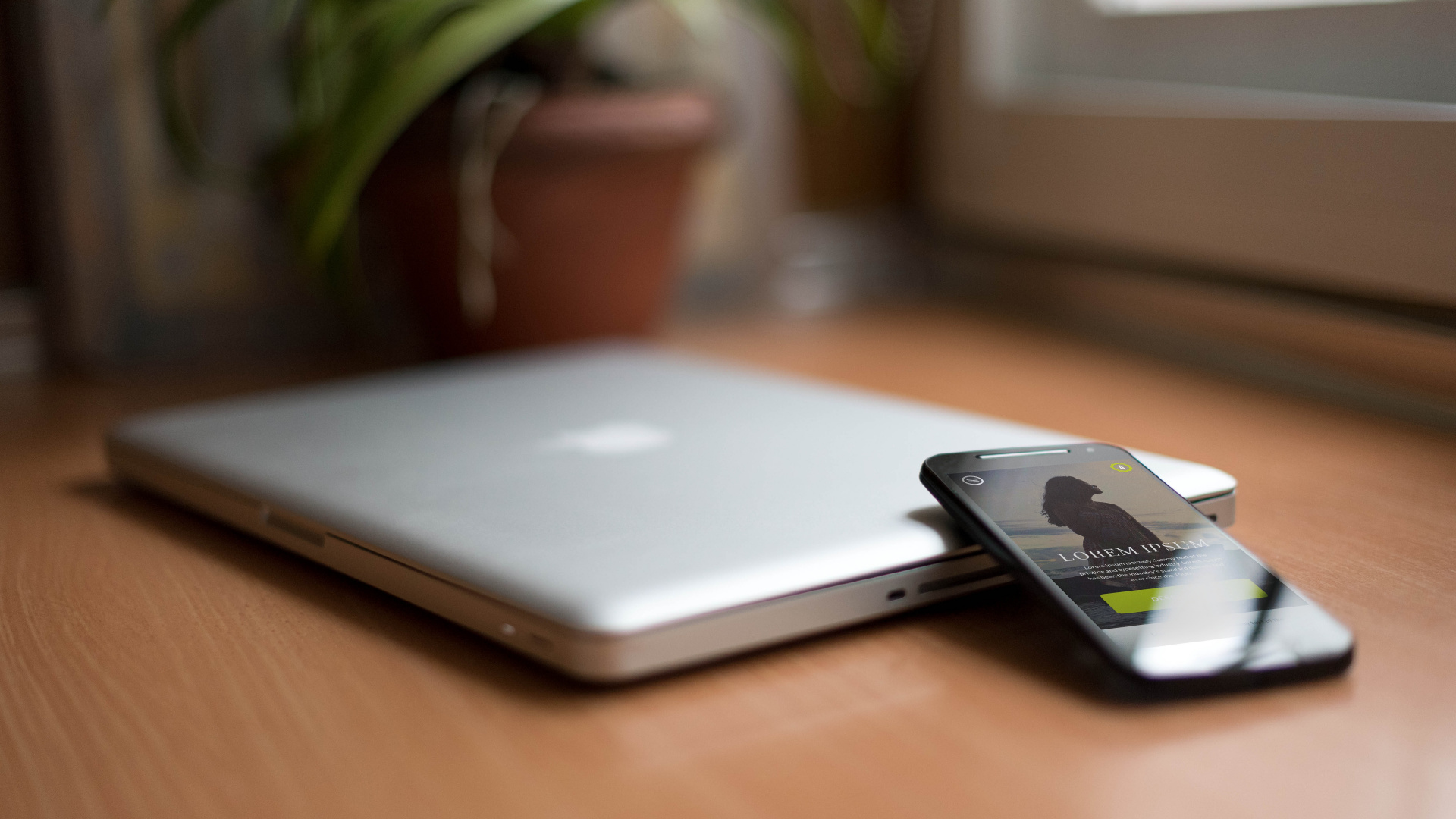 Silver Macbook on Brown Wooden Table. Wallpaper in 1920x1080 Resolution