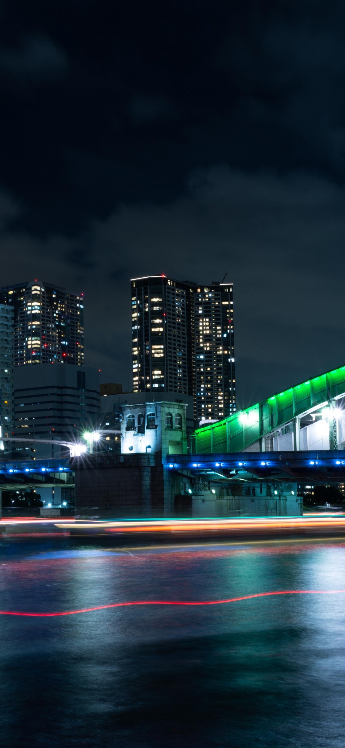 Skyline Der Stadt Bei Nacht Night. Wallpaper in 1125x2436 Resolution