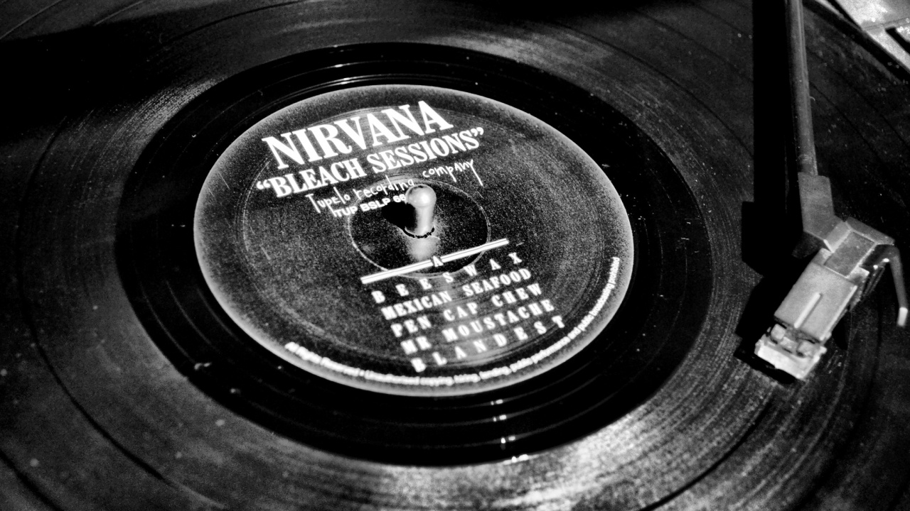 Nirvana, Grunge, Bleach, Punk Rock, Punk Fashion. Wallpaper in 1280x720 Resolution