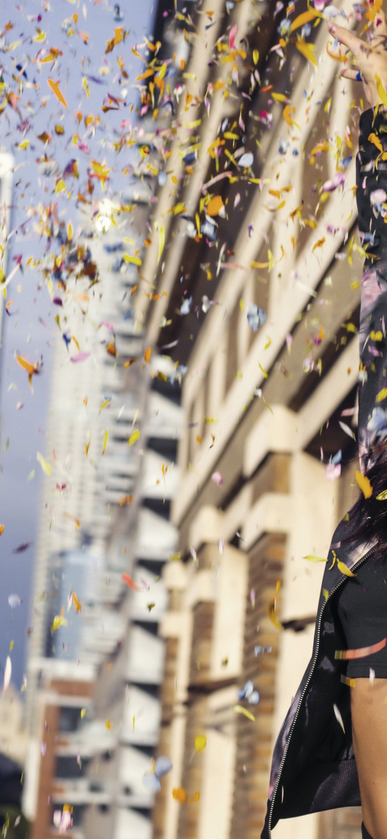 Selena Gomez Soldado, Selena Gomez, Selenadores, Ven Por Él, Adidas Neo. Wallpaper in 1242x2688 Resolution