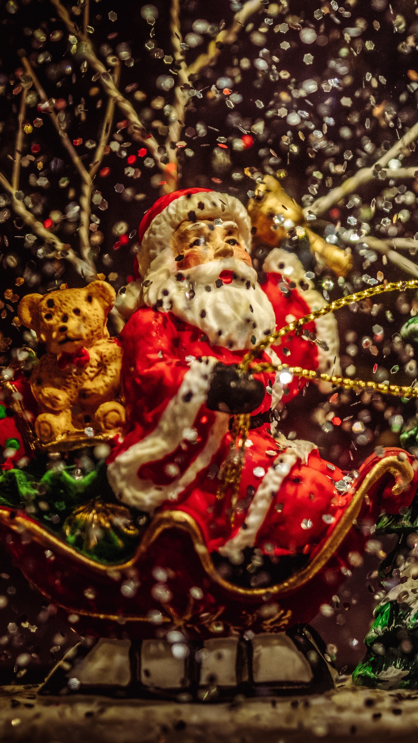 Christmas Day, Santa Claus, Christmas Lights, Christmas, Tree. Wallpaper in 1440x2560 Resolution