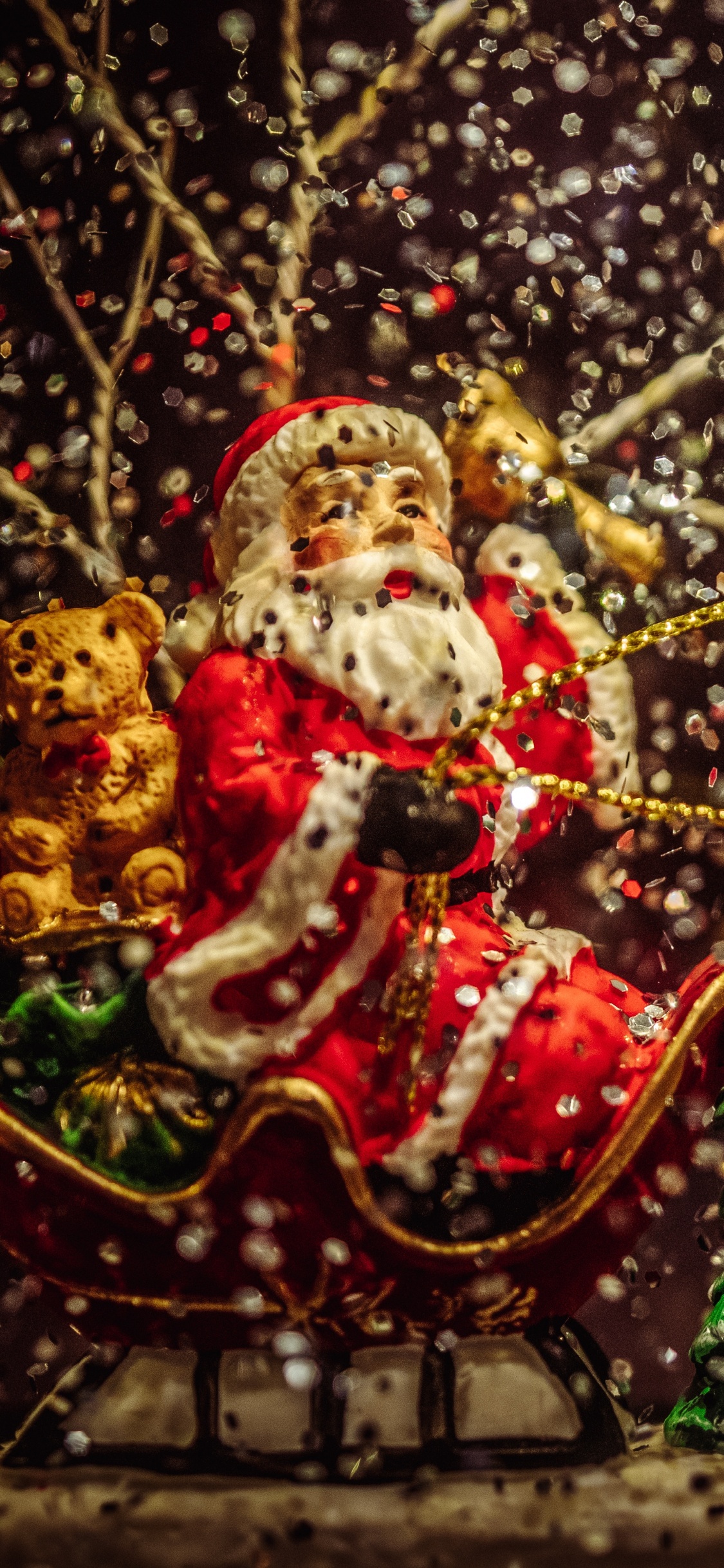 El Día De Navidad, Santa Claus, Luces de Navidad, Navidad, Decoración de la Navidad. Wallpaper in 1125x2436 Resolution