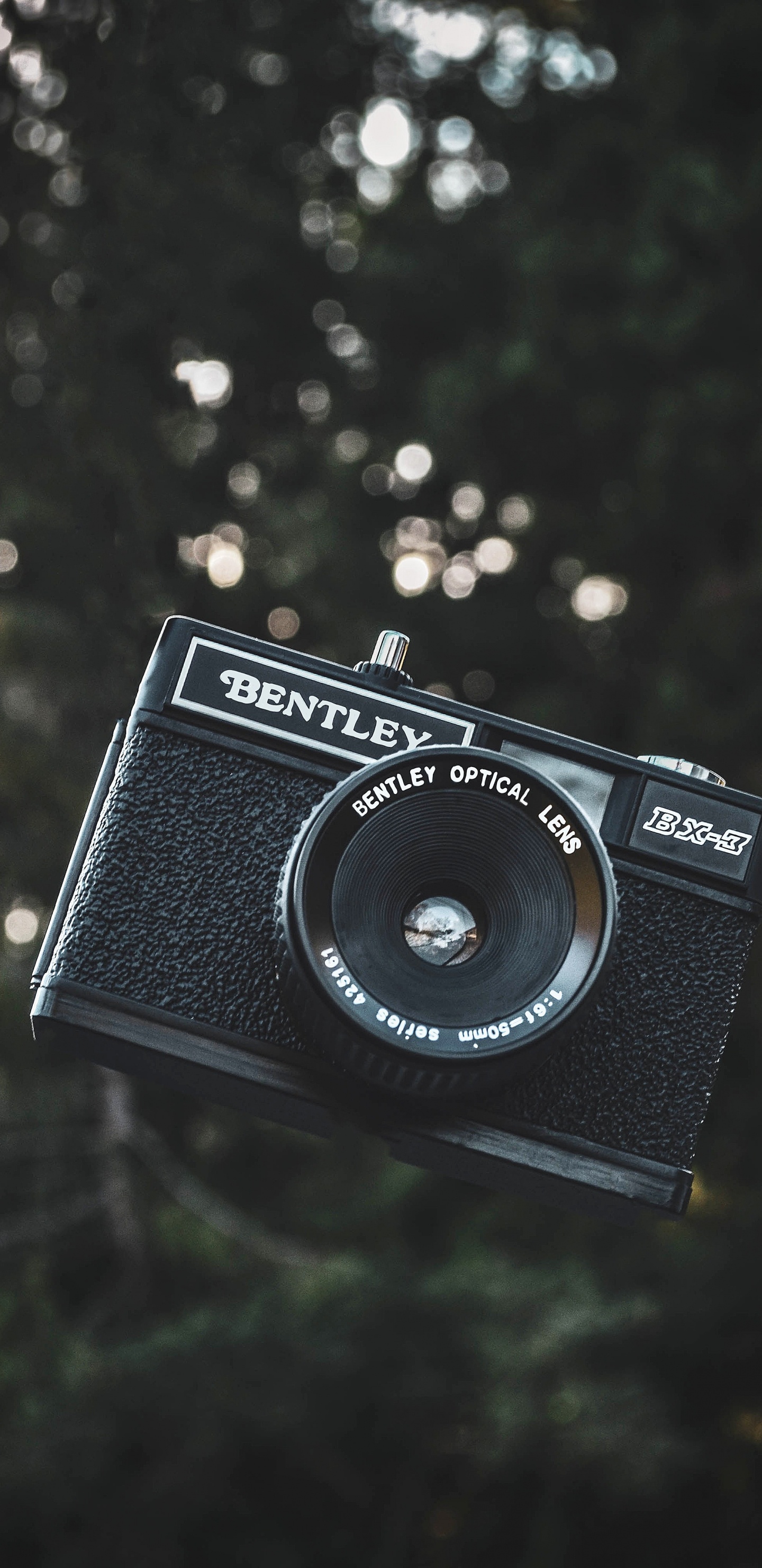 Cámara Nikon Negra y Plateada. Wallpaper in 1440x2960 Resolution