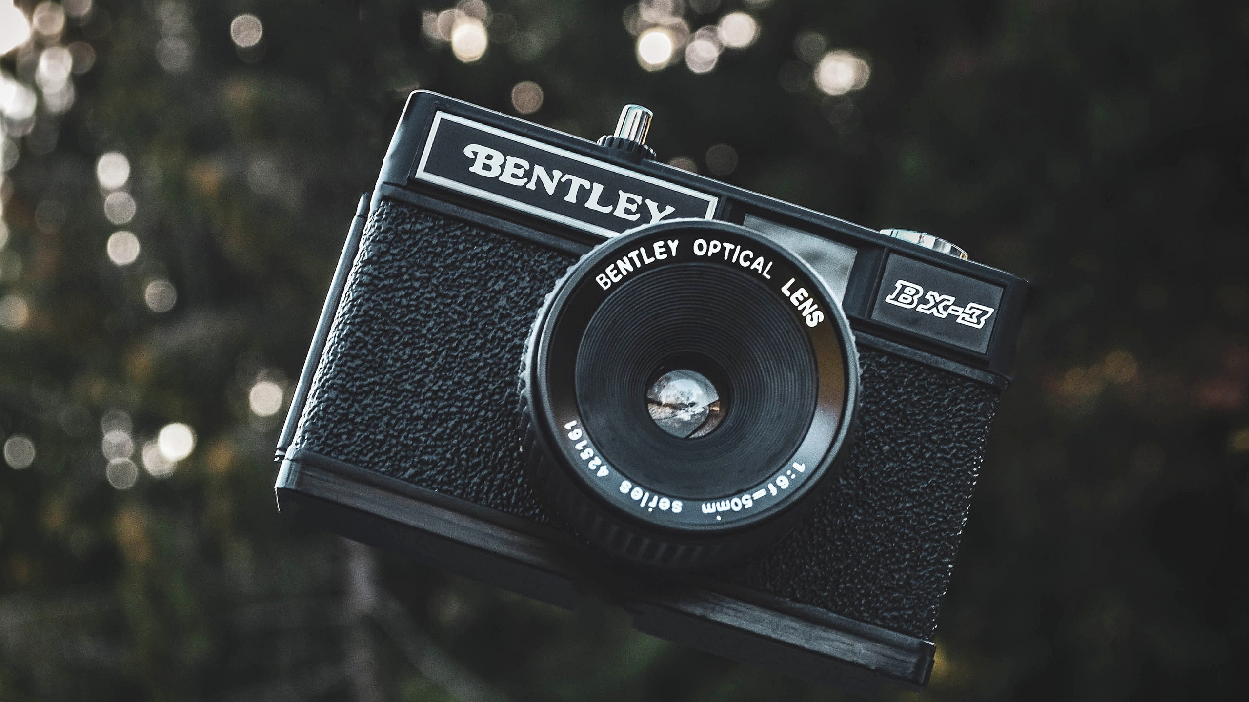 Cámara Nikon Negra y Plateada. Wallpaper in 2560x1440 Resolution