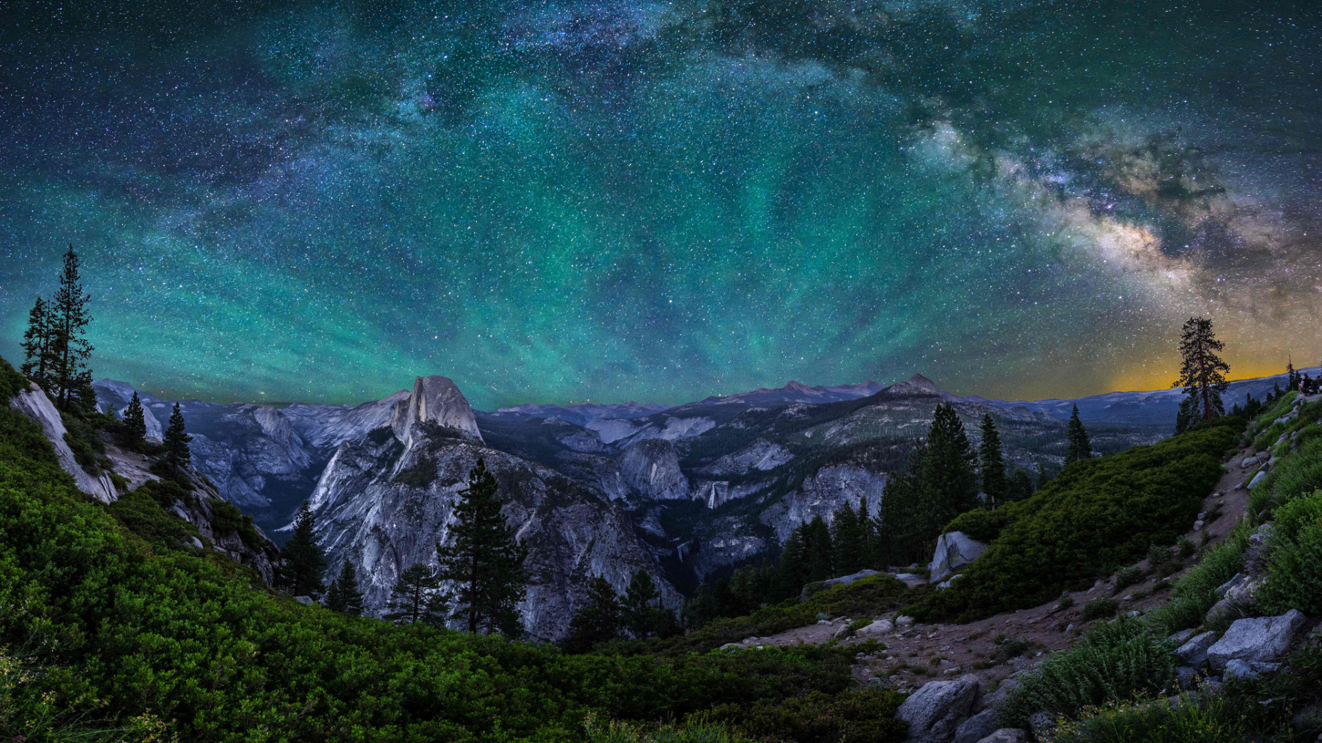 Montagne Verte et Blanche Sous Ciel Vert. Wallpaper in 1920x1080 Resolution