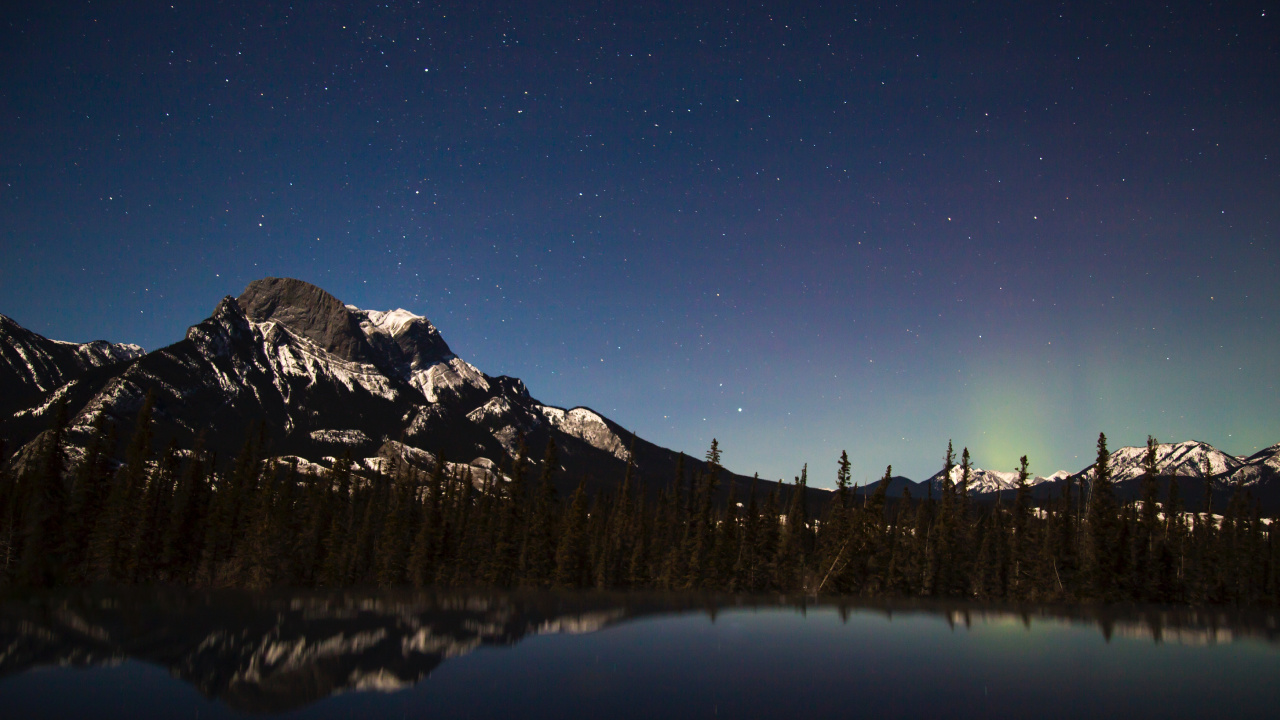 Nacht, Bergkette, Nachthimmel, Aurora, Natur. Wallpaper in 1280x720 Resolution