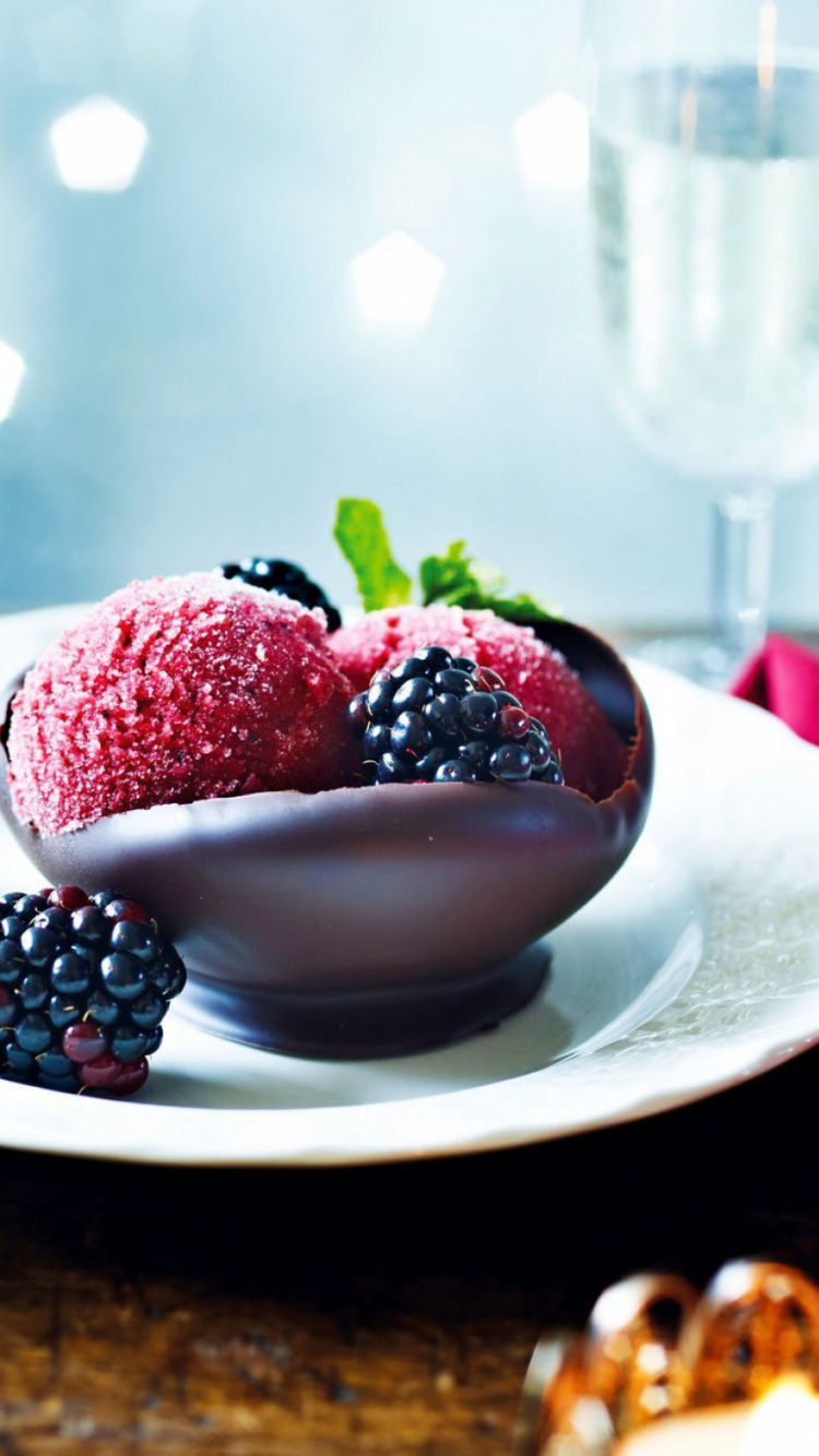 Red Raspberry on White Ceramic Saucer. Wallpaper in 750x1334 Resolution