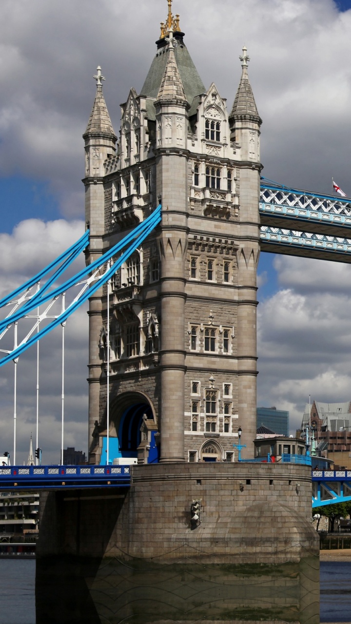 Brown Concrete Bridge Under Cloudy Sky During Daytime. Wallpaper in 720x1280 Resolution