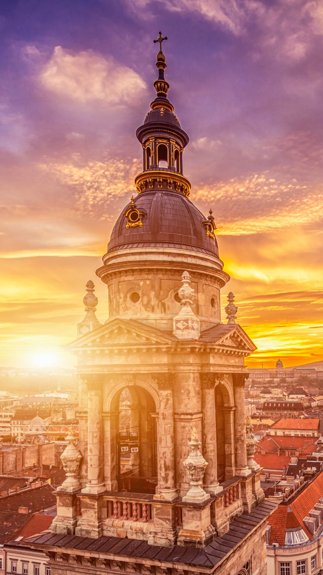 Bâtiment en Béton Brun et Blanc Pendant le Coucher du Soleil. Wallpaper in 1080x1920 Resolution