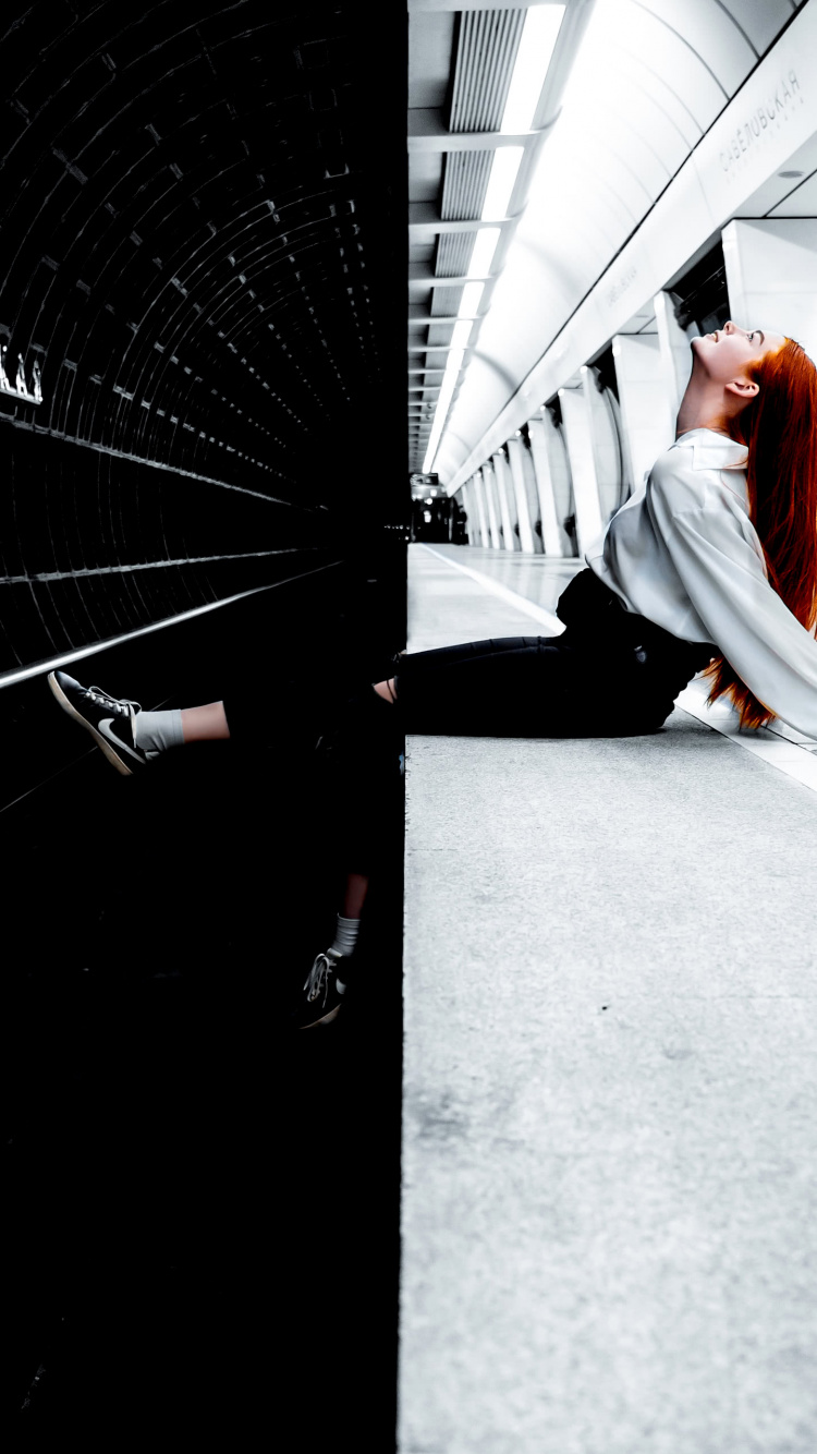 Chanter Avec Mano Tsotsi, Art, Graphique, de Teintes et de Nuances, Espadrille. Wallpaper in 750x1334 Resolution