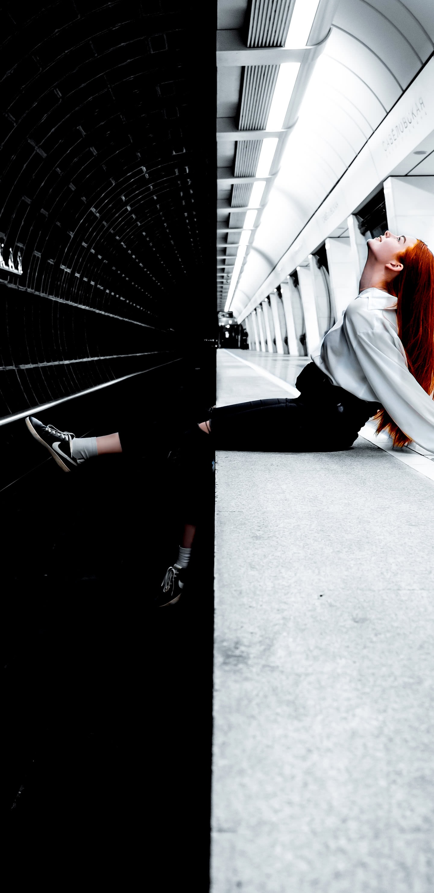 Mitsingen Feat Mano Tsotsi, Kunst, Farbtöne Und Schattierungen, Turnschuh, Menschlichen Bein. Wallpaper in 1440x2960 Resolution