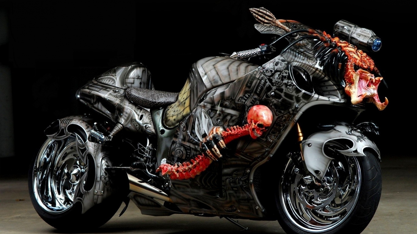 Black and Red Motorcycle With Orange Rope. Wallpaper in 1366x768 Resolution