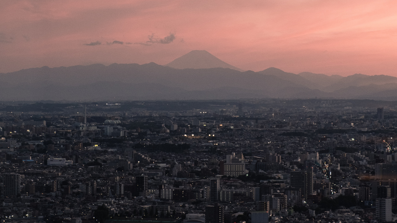 Aerial View of City Buildings During Sunset. Wallpaper in 1280x720 Resolution