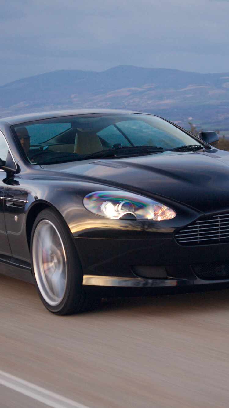 Porsche 911 Negro en la Carretera Durante el Día. Wallpaper in 750x1334 Resolution