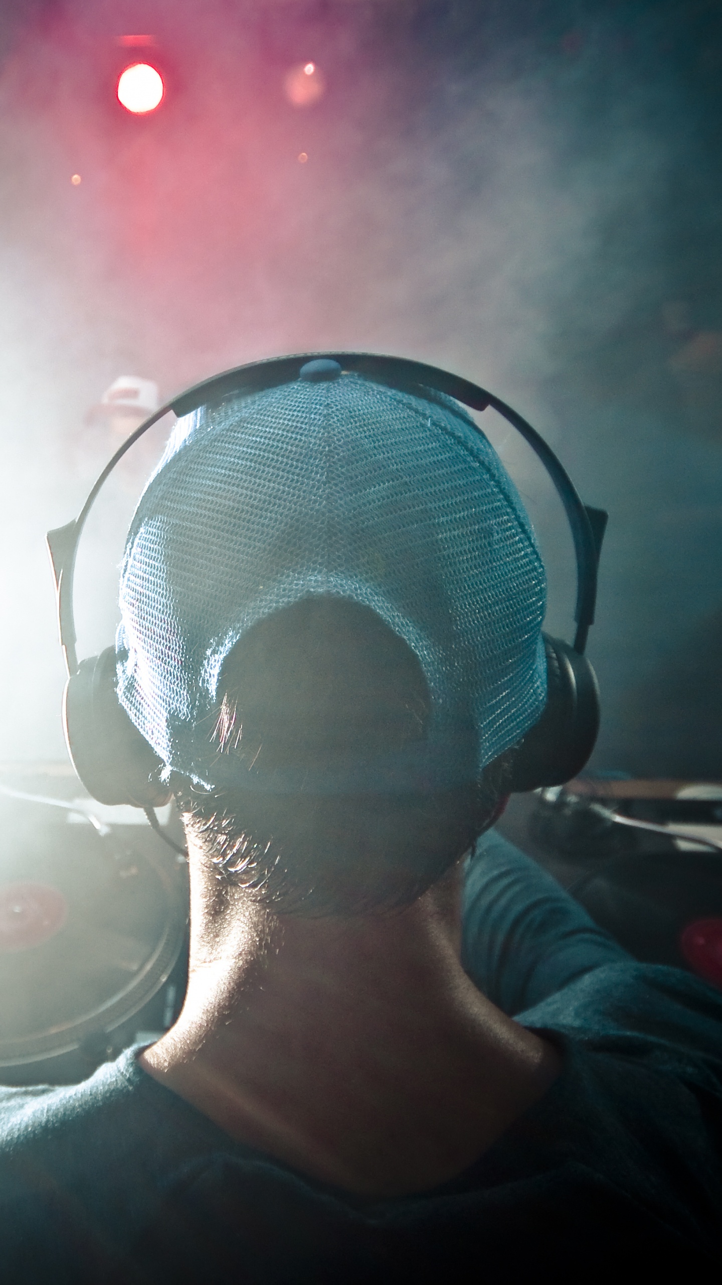 Musique de Danse Électronique, Espace, Disc-jockey, Audio, Disque de Phonographe. Wallpaper in 1440x2560 Resolution