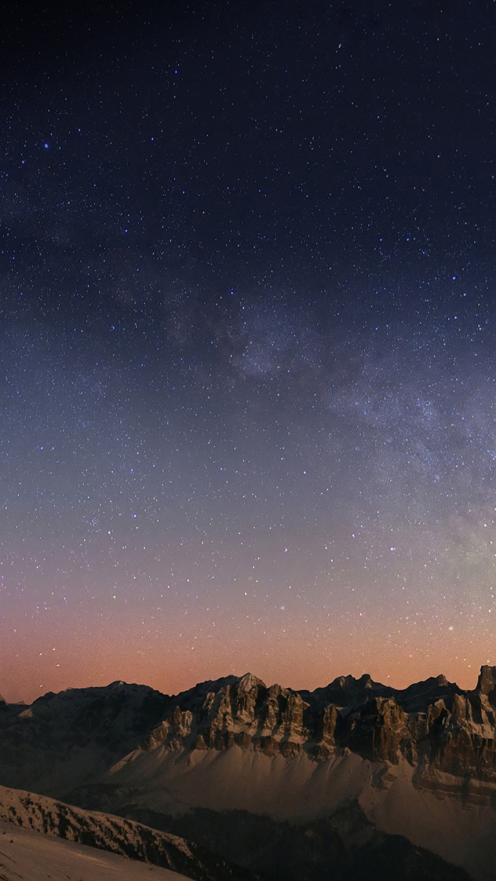 LG, LG Q70, Telephone, Night, Astronomical Object. Wallpaper in 720x1280 Resolution