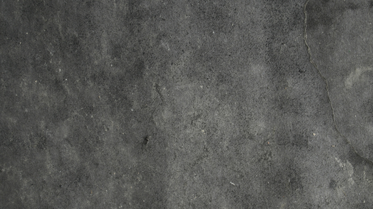 Person in Schwarzen Schuhen, Die Auf Grauem Betonboden Steht. Wallpaper in 1280x720 Resolution