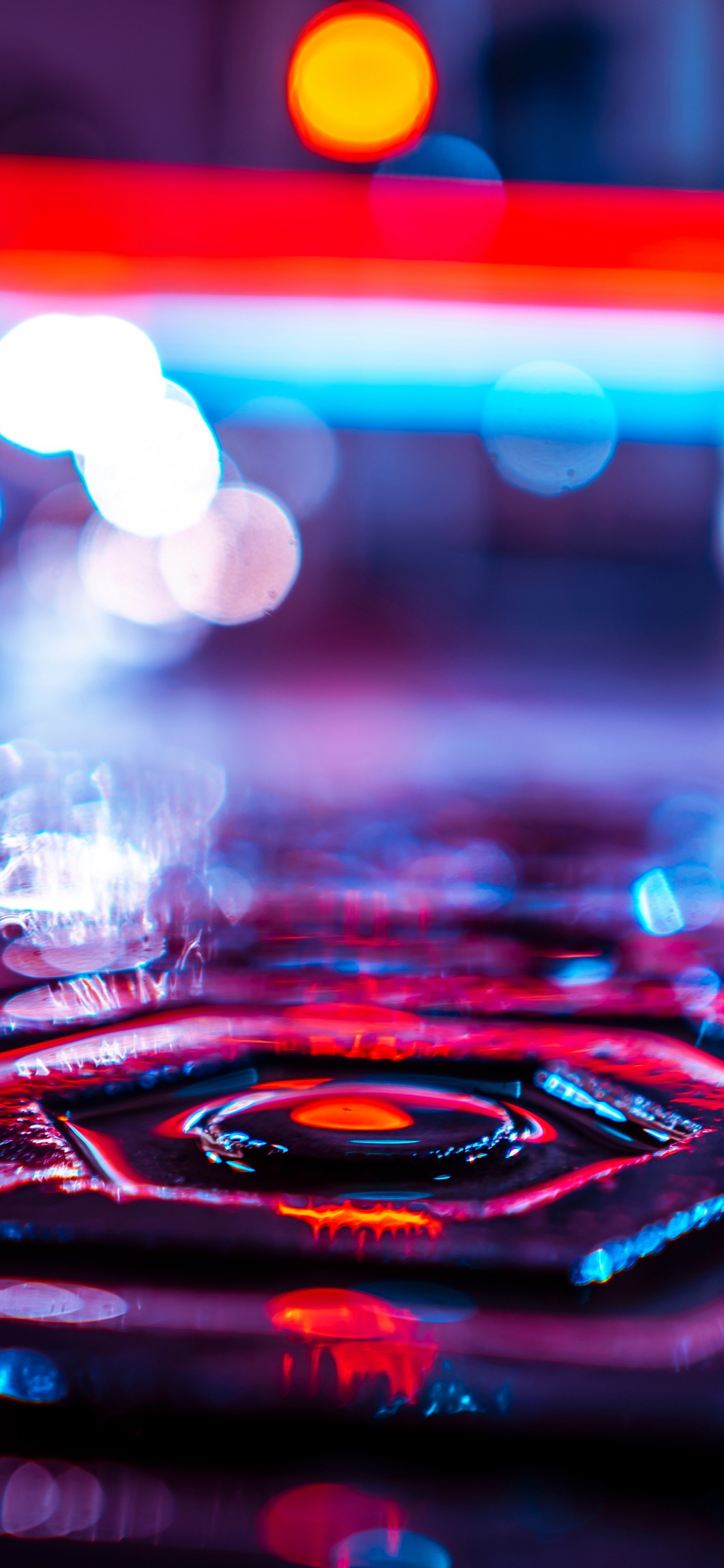 Bokeh, Blau, Licht, Elektronik, Wasser. Wallpaper in 1125x2436 Resolution