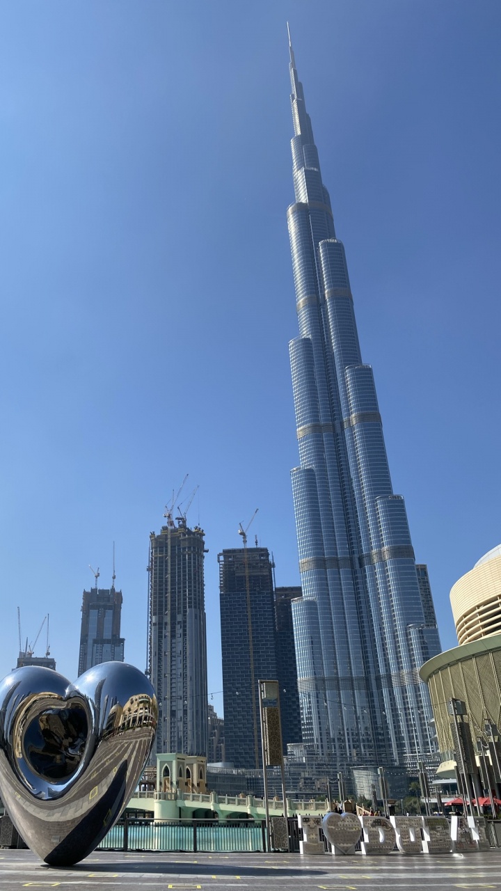 Dubai, Burj Khalifa, Skyscraper, Tower Block, Daytime. Wallpaper in 720x1280 Resolution